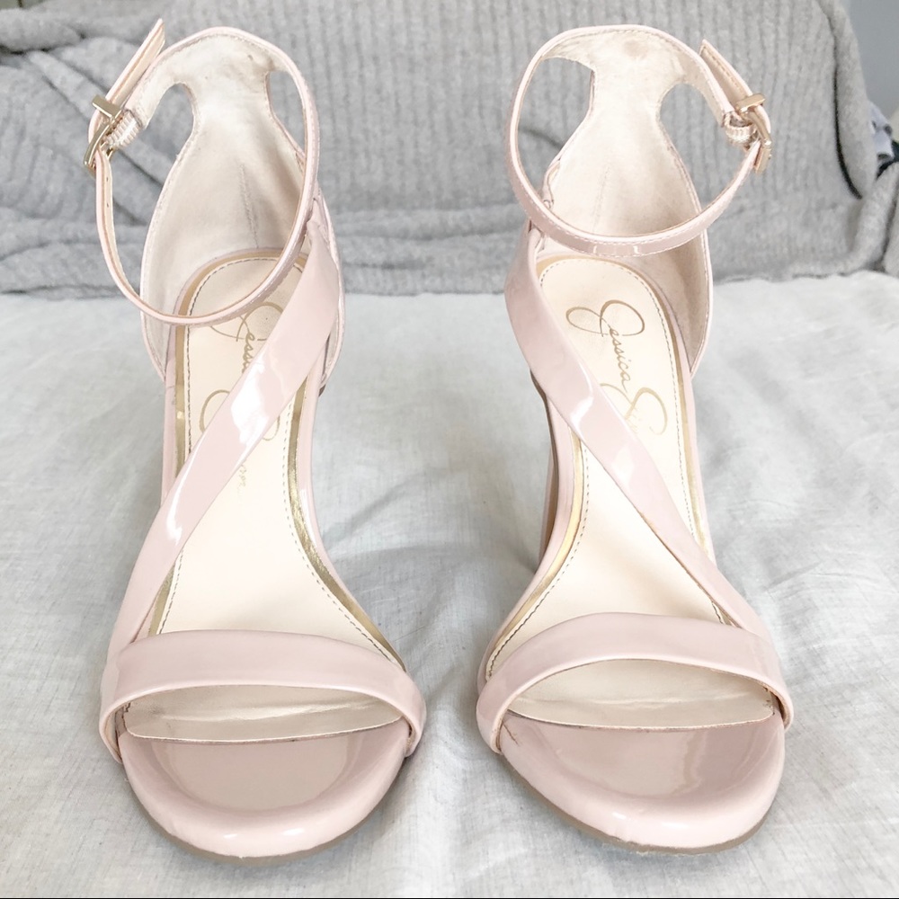 Pale pink nude Jessica Simpson Heel Shoes